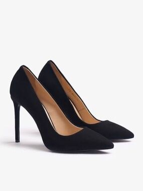 EUC Call It Spring Black Suede Pointed Pumps